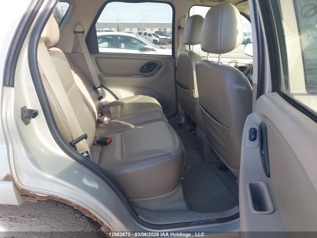 12562673 :رقم المزاد ، 1FMCU94173KC02573 vin ، 2003 Ford Escape Limited مزاد بيع