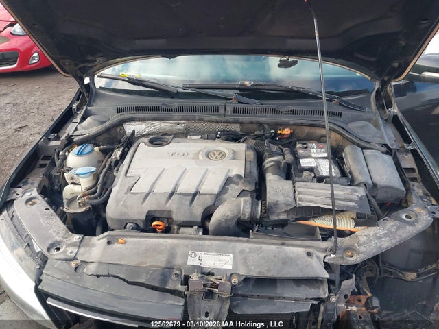 12562679 :رقم المزاد ، 3VWLL7AJ8BM107475 vin ، 2011 Volkswagen Jetta 2.0 Tdi Highline مزاد بيع