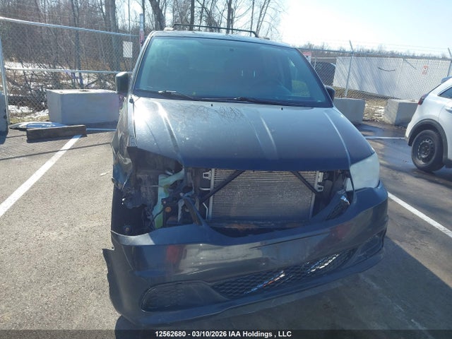 2C4RDGBG6ER414007 Dodge Grand Caravan Se/sxt