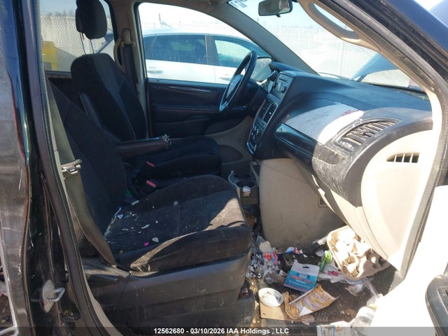 2C4RDGBG6ER414007 Dodge Grand Caravan Se/sxt