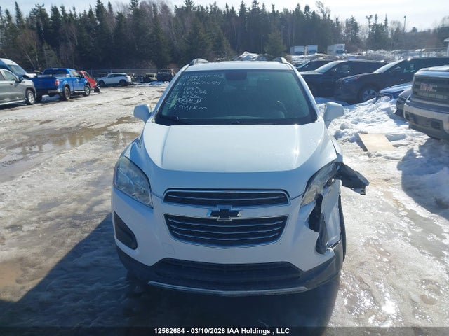 12562684 :رقم المزاد ، 3GNCJTSB4FL142686 vin ، 2015 Chevrolet Trax Ltz مزاد بيع