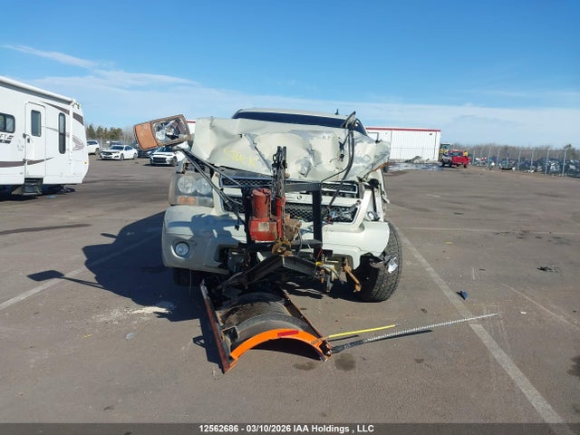 2007 Chevrolet Suburban 1500 Lt მანქანა იყიდება აუქციონზე, vin: 1GNFK16367J356542, აუქციონის ნომერი: 12562686