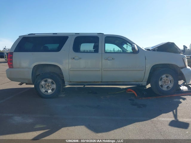 2007 Chevrolet Suburban 1500 Lt მანქანა იყიდება აუქციონზე, vin: 1GNFK16367J356542, აუქციონის ნომერი: 12562686