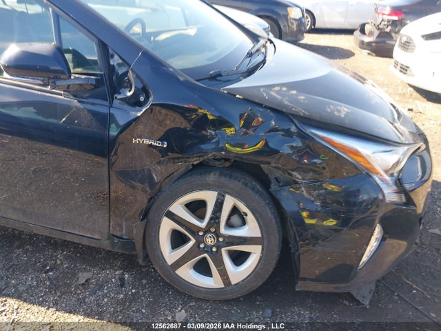 JTDKARFU1H3043163 Toyota Prius Touring