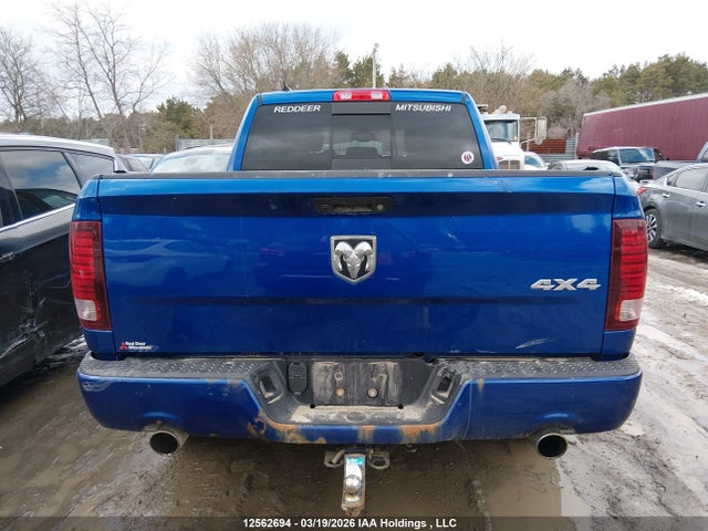 12562694 :رقم المزاد ، 1C6RR7MT0JS128505 vin ، 2018 Ram 1500 Sport مزاد بيع