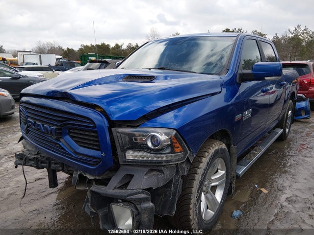 12562694 :رقم المزاد ، 1C6RR7MT0JS128505 vin ، 2018 Ram 1500 Sport مزاد بيع