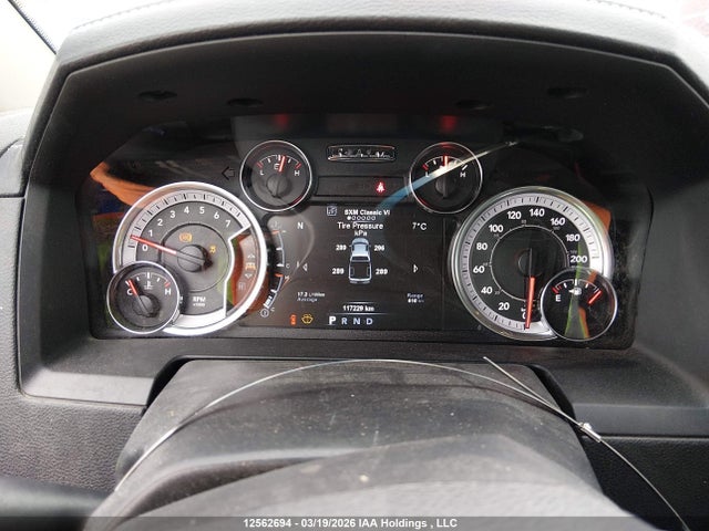12562694 :رقم المزاد ، 1C6RR7MT0JS128505 vin ، 2018 Ram 1500 Sport مزاد بيع