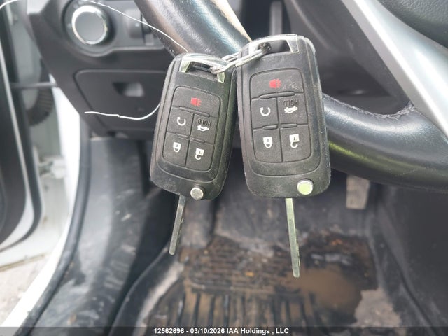 1G1P75SZ3F7212242 Chevrolet Cruze