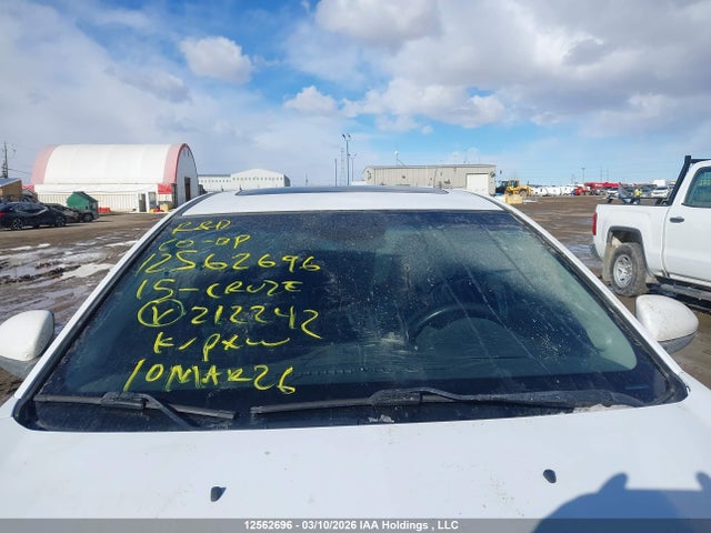 1G1P75SZ3F7212242 Chevrolet Cruze