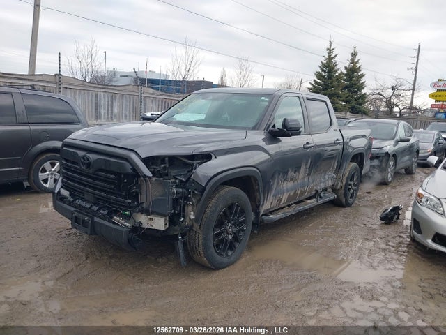 5TFWA5DB8SX247485 Toyota Tundra