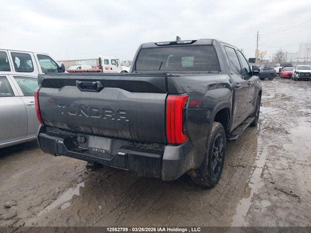 5TFWA5DB8SX247485 Toyota Tundra