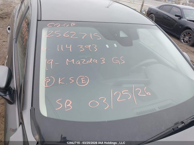 12562715 :رقم المزاد ، JM1BPACL3K1114393 vin ، 2019 Mazda Mazda3 Gs مزاد بيع