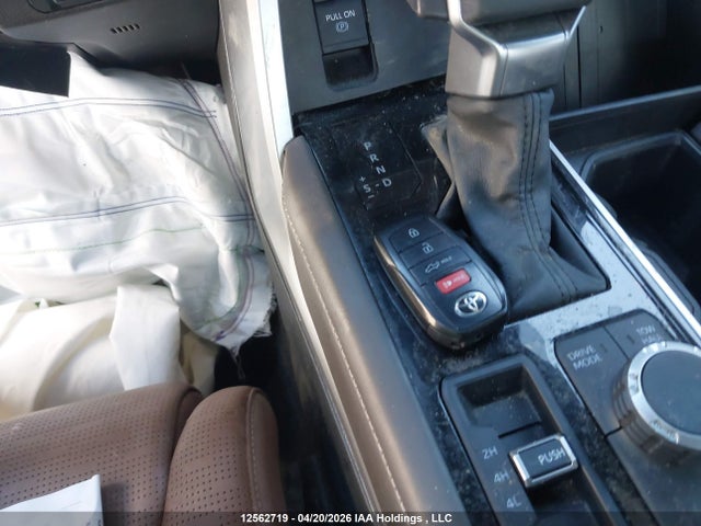 2023 Toyota Tundra Platinum მანქანა იყიდება აუქციონზე, vin: 5TFMA5EC1PX017292, აუქციონის ნომერი: 12562719