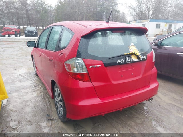 12562723 :رقم المزاد ، LUCGE8H77D3006443 vin ، 2013 Honda Fit Sport مزاد بيع