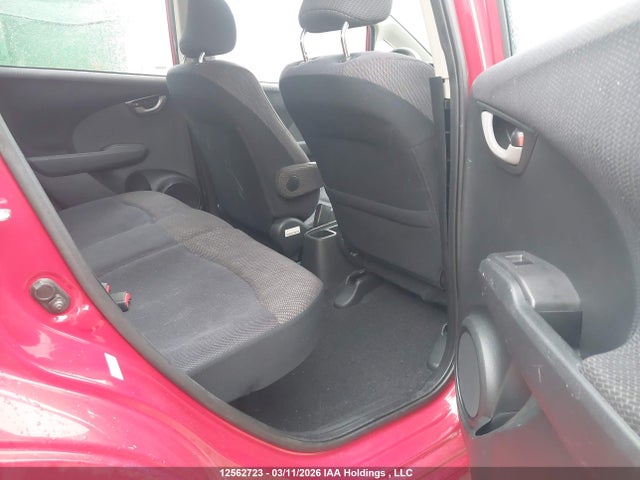 12562723 :رقم المزاد ، LUCGE8H77D3006443 vin ، 2013 Honda Fit Sport مزاد بيع