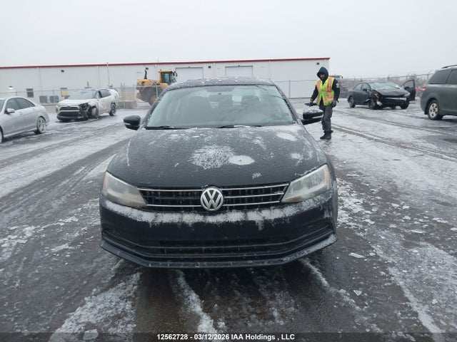 3VWB07AJXFM427116 Volkswagen Jetta 1.8 Tsi Comfortline/1.8 Tsi Trendline+