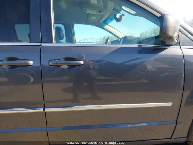 12562730 :رقم المزاد ، 2C4RDGDG2GR362584 vin ، 2016 Dodge Grand Caravan Crew مزاد بيع