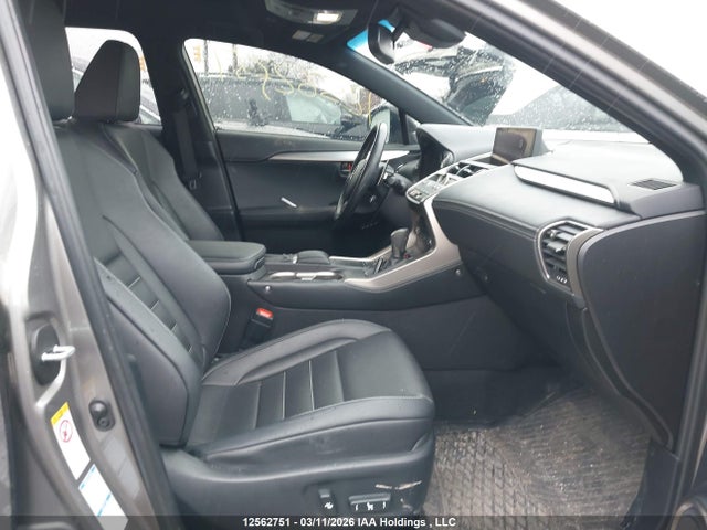 JTJBARBZXK2206811 Lexus NX 300