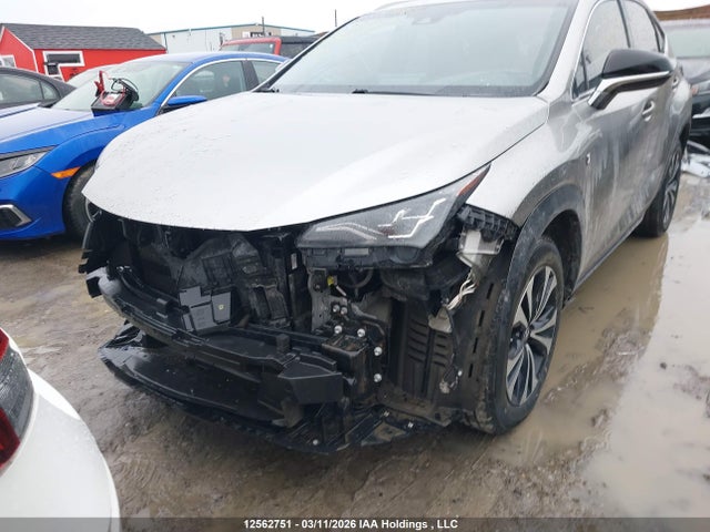 JTJBARBZXK2206811 Lexus NX 300