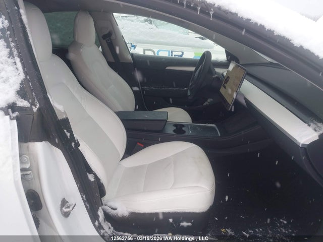 Auction sale of the 2022 Tesla Model 3 Long Range, vin: 5YJ3E1EB1NF271009, lot number: 12562756