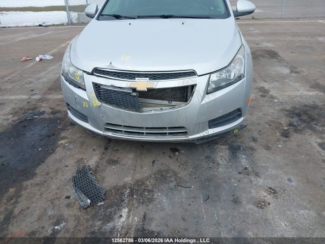 12562786 :رقم المزاد ، 1G1PC5SB9E7263175 vin ، 2014 Chevrolet Cruze 1lt مزاد بيع