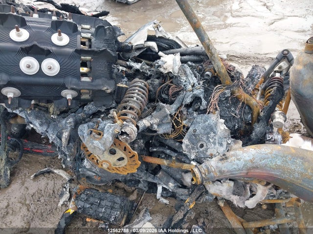 12562788 :رقم المزاد ، SN1DR8PS0FC543320 vin ، 2015 Polaris  مزاد بيع