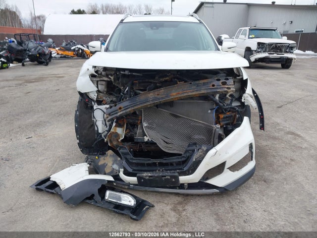 Продаж на аукціоні авто 2017 Nissan Rogue S/sl Platinum/sv, vin: 5N1AT2MV9HC837817, номер лоту: 12562793