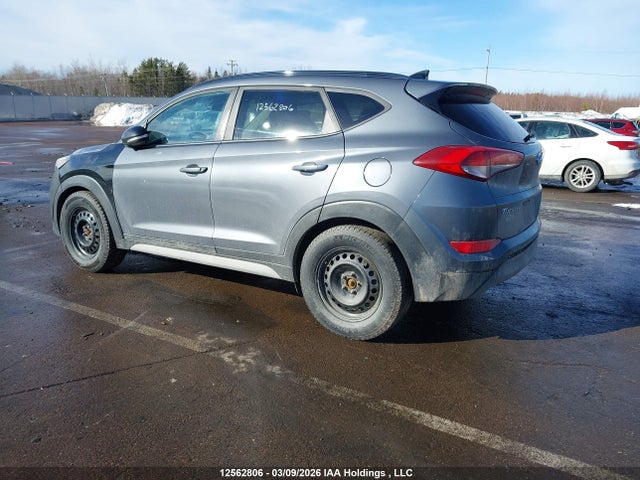 12562806 :رقم المزاد ، KM8J3CA45JU744620 vin ، 2018 Hyundai Tucson Se 2.0l مزاد بيع