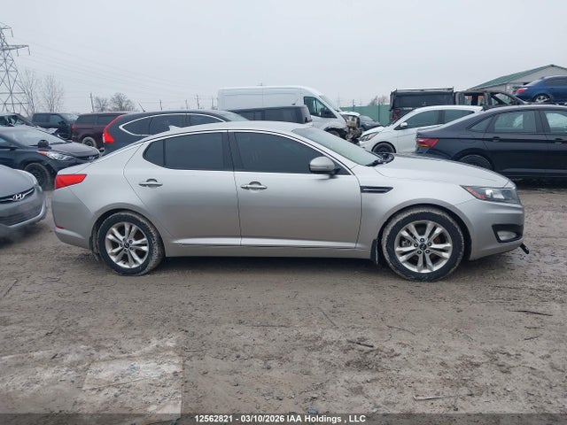 12562821 :رقم المزاد ، KNAGN4A76C5267120 vin ، 2012 Kia Optima Ex مزاد بيع