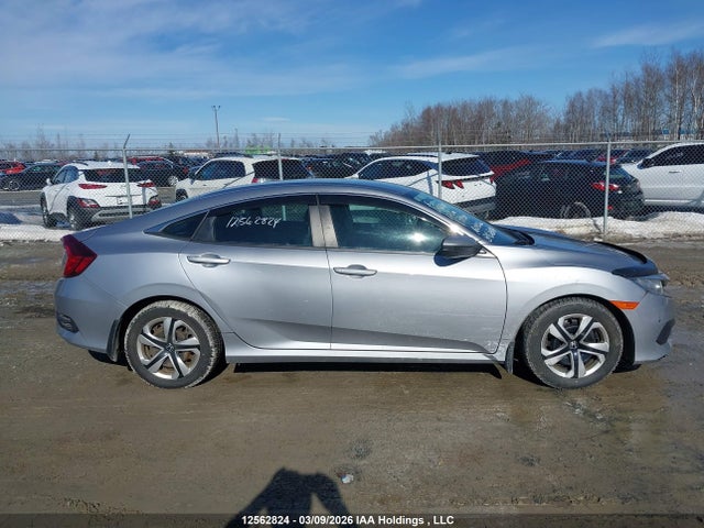 Продажа на аукционе авто 2017 Honda Civic Lx, vin: 2HGFC2F51HH029502, номер лота: 12562824