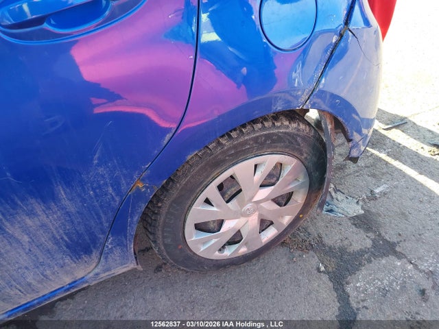 VNKKTUD31KA103332 Toyota YARIS LE
