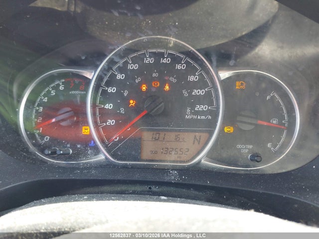 VNKKTUD31KA103332 Toyota YARIS LE