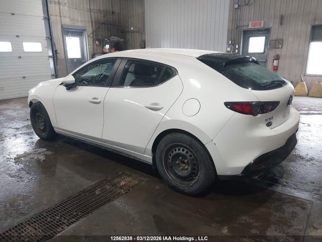 JM1BPAK7XM1350417 Mazda 3 SELECT