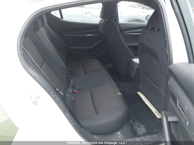 JM1BPAK7XM1350417 Mazda 3 SELECT