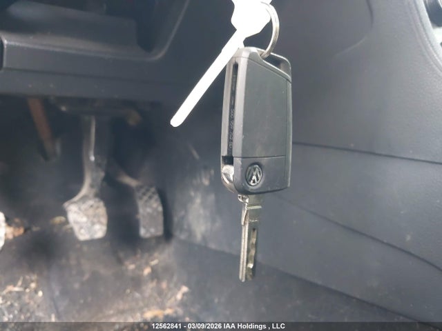 3VW117AU6HM054839 Volkswagen Golf S/wolfsburg