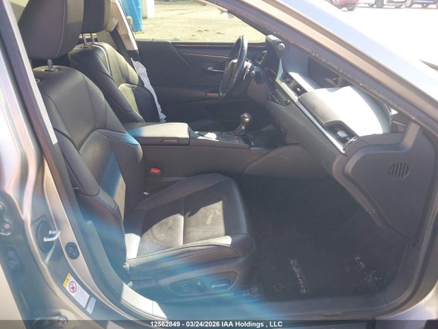 Продажа на аукционе авто 2019 Lexus Es 300h 300h, vin: JTHB21B13K2048760, номер лота: 12562849