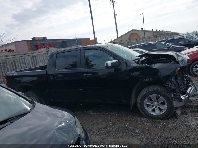 2026 Chevrolet Silverado K1500 Lt მანქანა იყიდება აუქციონზე, vin: 2GCUKDED8T1137789, აუქციონის ნომერი: 12562872