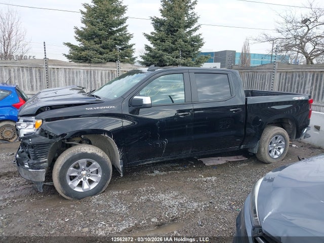 2026 Chevrolet Silverado K1500 Lt მანქანა იყიდება აუქციონზე, vin: 2GCUKDED8T1137789, აუქციონის ნომერი: 12562872