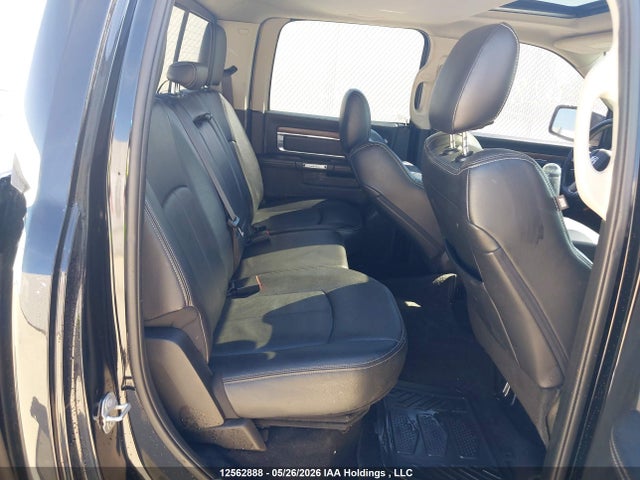 Продаж на аукціоні авто 2019 Ram 1500 Classic Laramie, vin: 1C6RR7NM4KS716822, номер лоту: 12562888