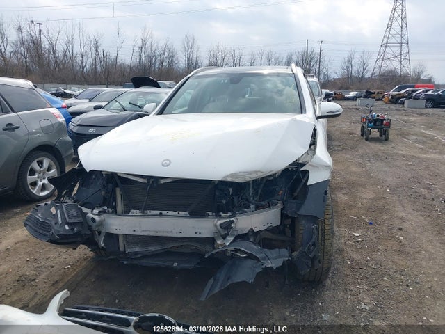 WDC0G4KB3HF243709 Mercedes-Benz Glc 300 4matic