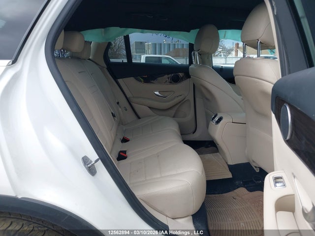 WDC0G4KB3HF243709 Mercedes-Benz Glc 300 4matic