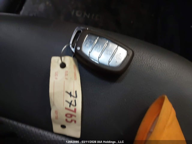 Продаж на аукціоні авто 2020 Hyundai Ioniq, vin: KMHC05LJ9LU059815, номер лоту: 12562895