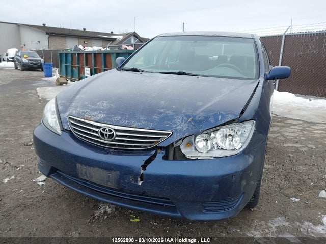 12562898 :رقم المزاد ، 4T1BE32K16U110496 vin ، 2006 Toyota Camry Le/se مزاد بيع
