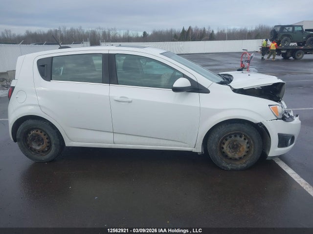1G1JC6SB6G4175717 Chevrolet Sonic