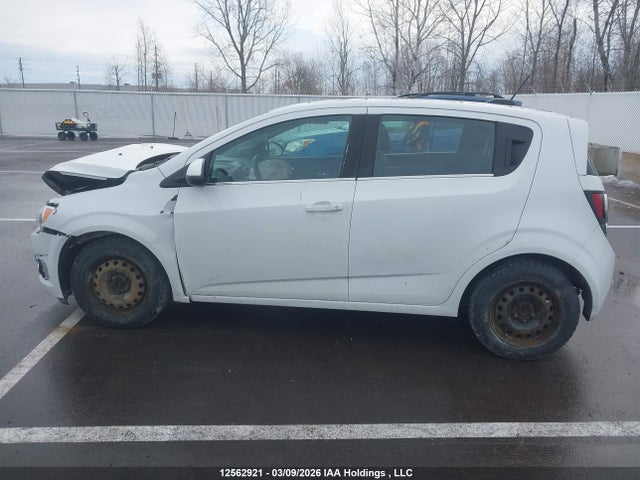 1G1JC6SB6G4175717 Chevrolet Sonic