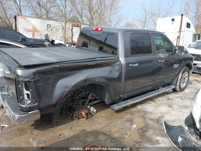 1C6RR7NMXFS678664 RAM 1500 Laramie