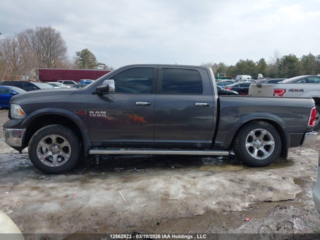 1C6RR7NMXFS678664 RAM 1500 Laramie