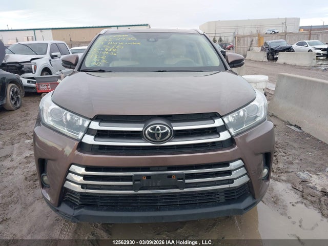 5TDJZRFH0KS916883 Toyota Highlander Se/xle