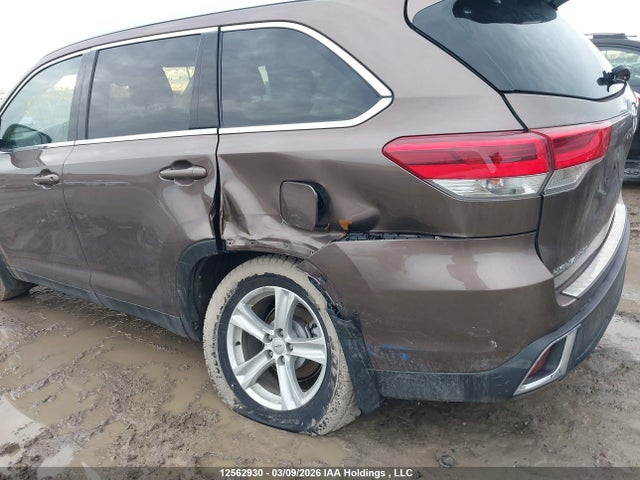 5TDJZRFH0KS916883 Toyota Highlander Se/xle