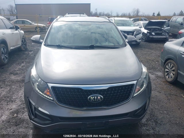 12562934 :رقم المزاد ، KNDPC3AC0F7692633 vin ، 2015 Kia Sportage Ex مزاد بيع